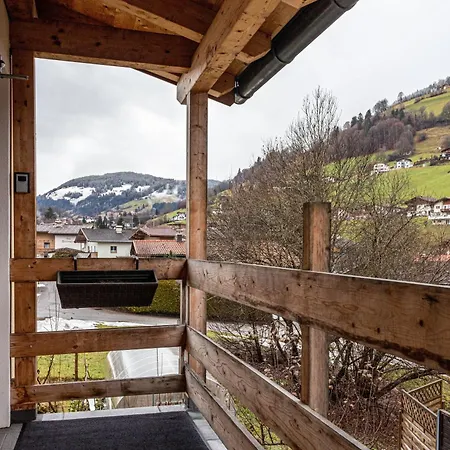 Bergwelt C Lägenhet *